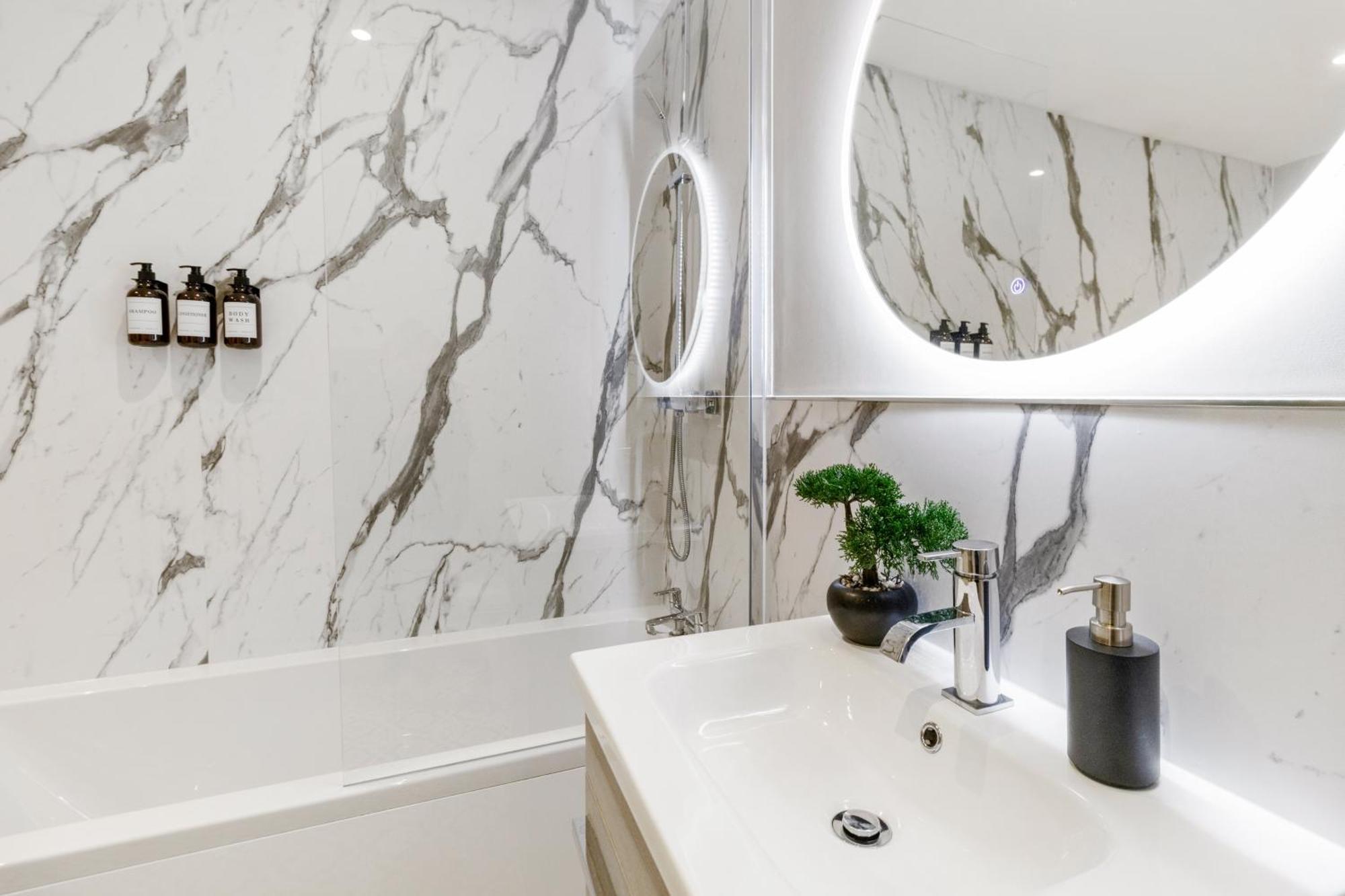 Whiskawaystays - Victoria House - Apartment 4 Worcester Luaran gambar